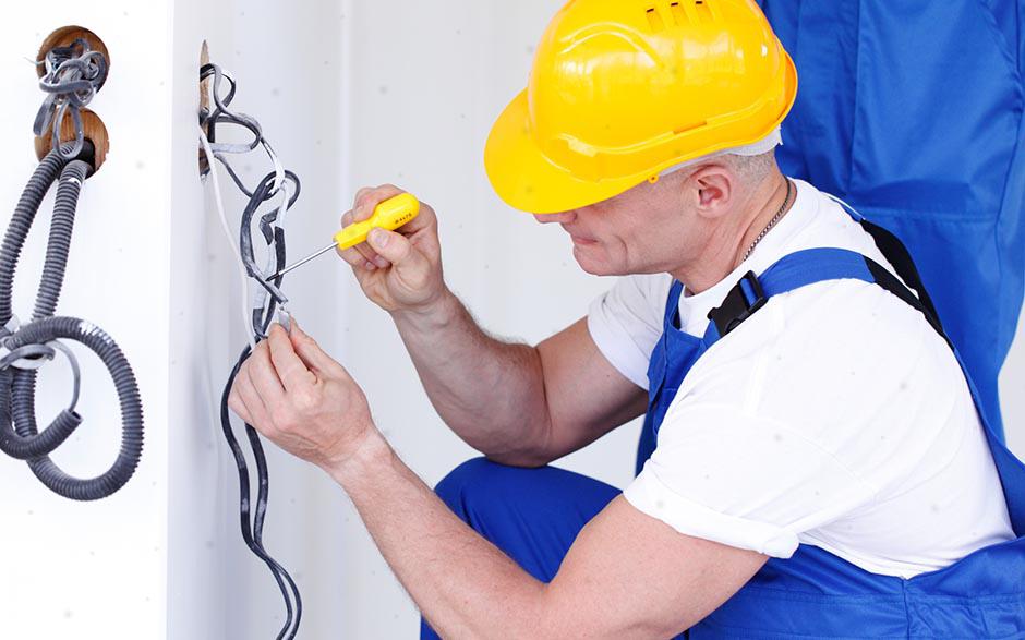 électricien de maintenance Meulan-en-Yvelines